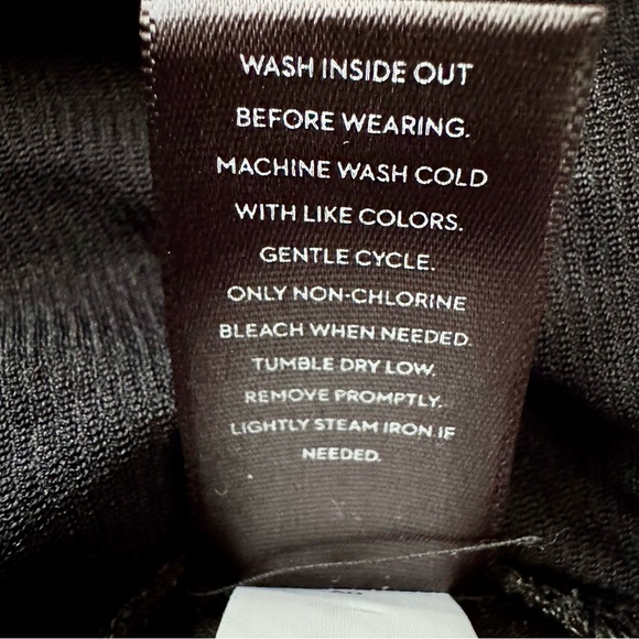 NWT Simply Vera Vera Wang Velour Sequin Mock Neck Pullover Blouse Black Sz XL - Picture 10 of 12